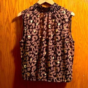 XS sleeveless top from Express. Brand new but I accidentally ripped the tag off.